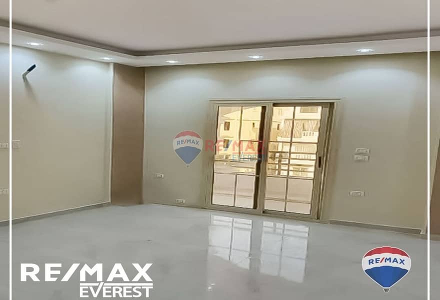 2 8db900c9-910c-4806-adce-fc77dd947157. jpg