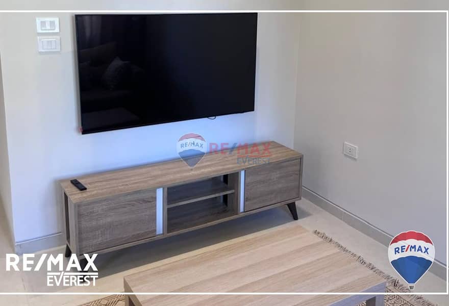 3 9d8eb484-730b-4ddc-903b-7c3de78e35ef (1). jpg