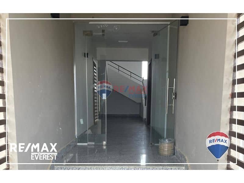 3 5a9833a4-73a3-4369-82fe-f6cb5b861c89. jfif. jpg