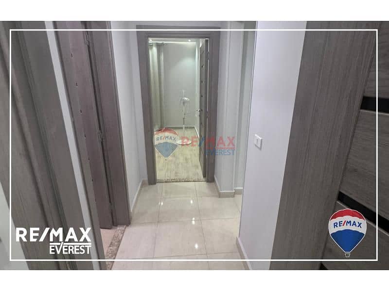 4 06eff7ad-35c6-4bde-b0f6-2f8bb1259d0d. jfif. jpg