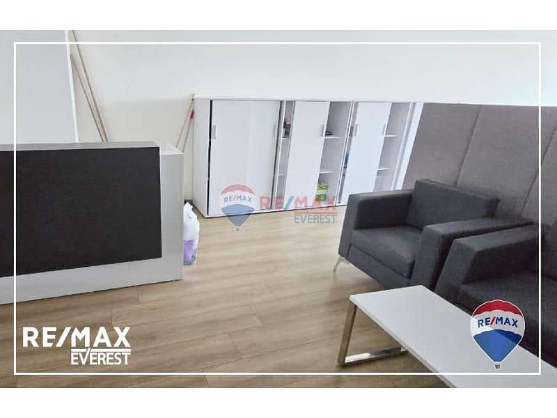 10 b9fd4296-127d-4761-a638-82e0076db1f7. jfif. jpg