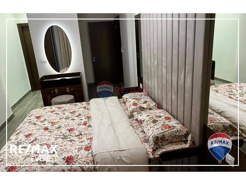 5 f0b4ca79-5ba8-44f5-8d59-8795ff07ecb6. jfif. jpg