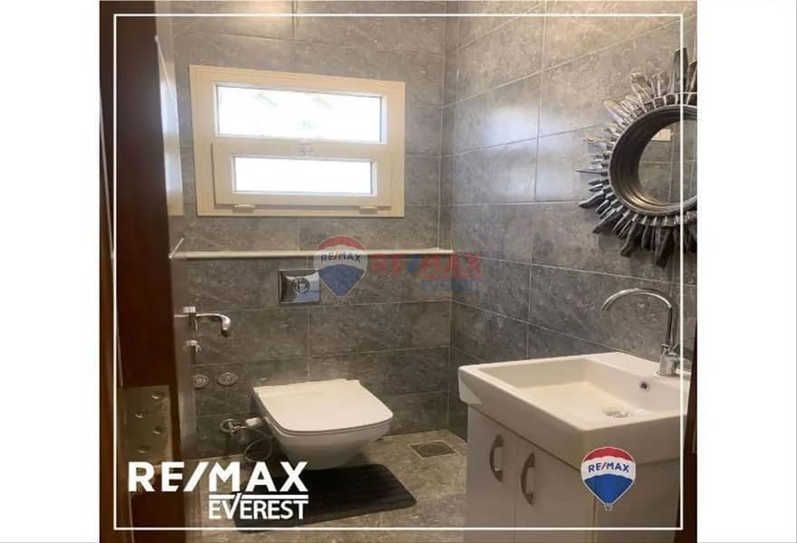 11 f8fbf07932bb1e1bb7f72bc9550b2c9f33c23c8a. jpg