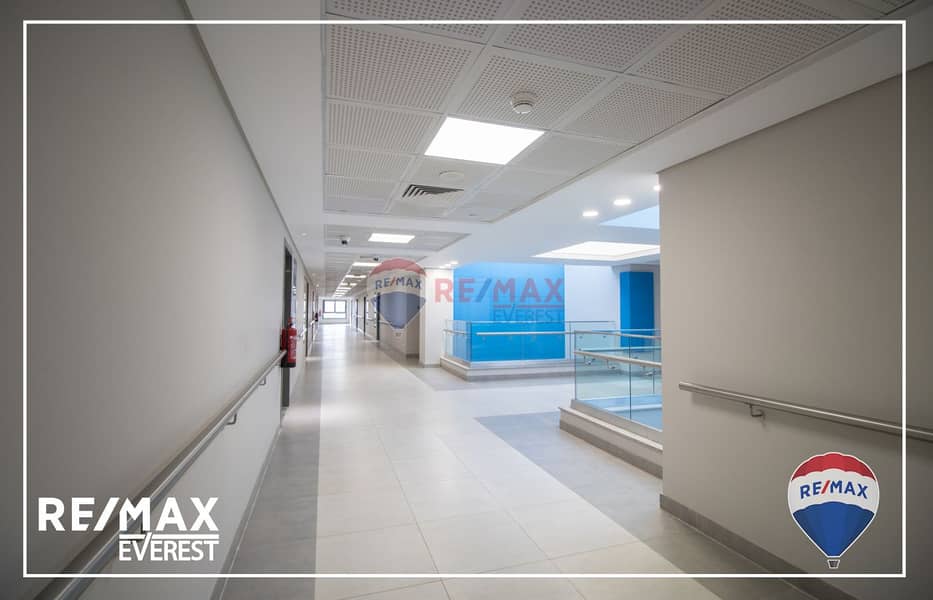 2 WhatsApp Image 2025-10-05 at 1.36. 52 PM (1). jpeg