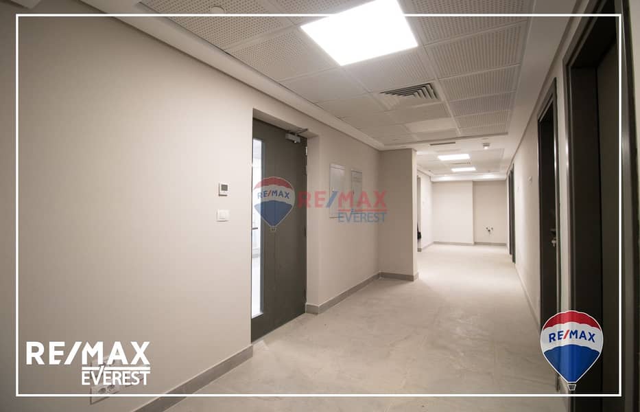 5 WhatsApp Image 2025-10-05 at 1.36. 48 PM (1). jpeg