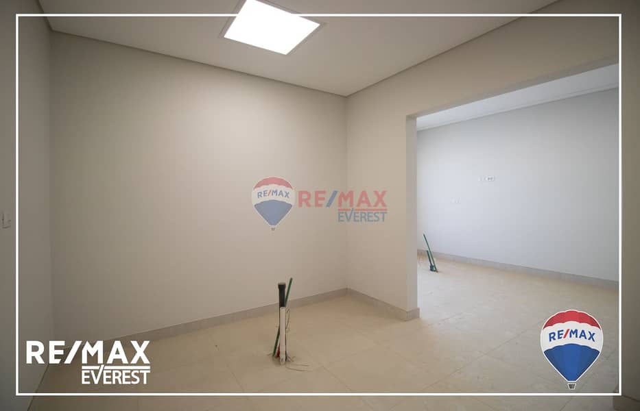 13 WhatsApp Image 2025-10-05 at 1.36. 51 PM (2). jpeg