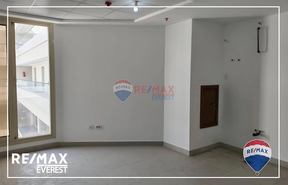 5 WhatsApp Image 2025-10-12 at 3.47. 36 PM (1). jpeg