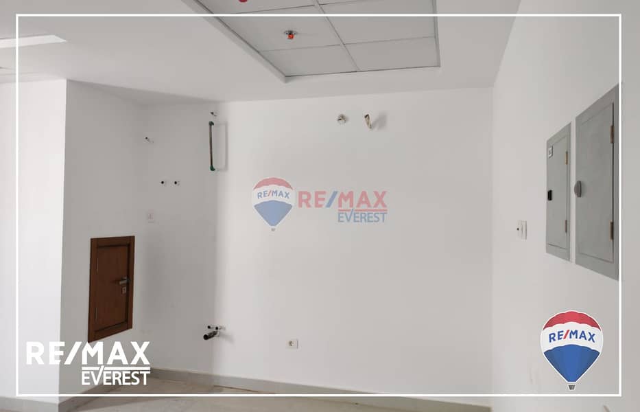 7 WhatsApp Image 2025-10-12 at 3.47. 37 PM. jpeg