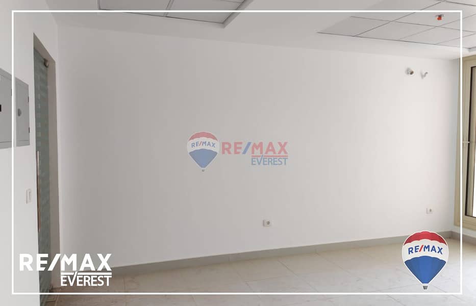 8 WhatsApp Image 2025-10-12 at 3.47. 35 PM. jpeg