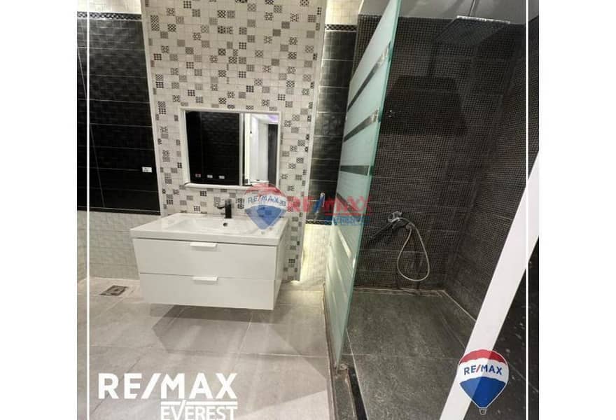 9 3be3545f-c817-4927-91ff-b0a8f7397a16. jpg