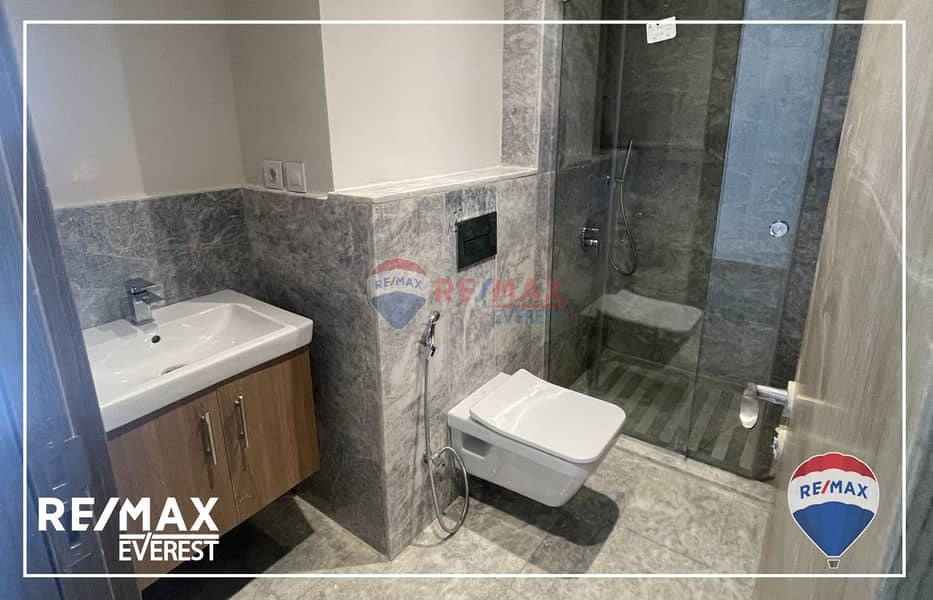 7 WhatsApp Image 2025-10-05 at 12.49. 32 PM (1). jpeg