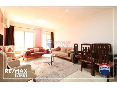 شقة 3 غرف نوم للايجار في الشيخ زايد، الجيزة - 8f50e963-868b-454e-9195-94e3cc472314 (1). jfif. jpg