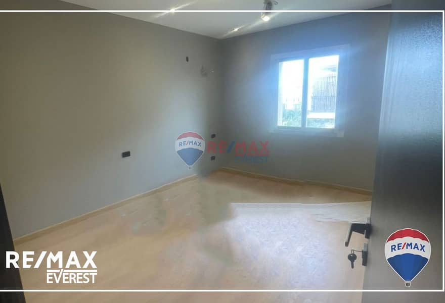 5 360d258b-4a58-4e55-8209-af634ebab20f. jpg