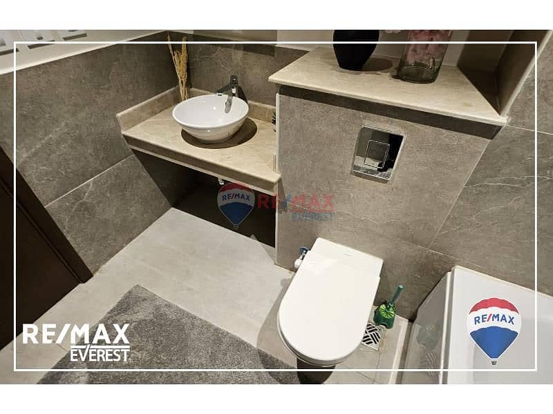 10 44d8501b-30e0-439e-ad41-876c60d69740. jfif. jpg