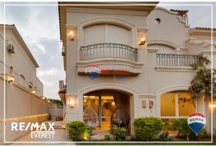 تاون هاوس 4 غرف نوم للبيع في 6 أكتوبر، الجيزة - 7e9e034f-82ae-4d98-a137-a2fa227cbf40. jpg