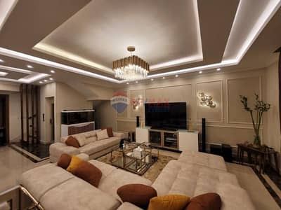 4 Bedroom Twin House for Sale in Sheikh Zayed, Giza - 146b0f5f-c065-4e89-bc28-c22591688ec2. jfif. jpg