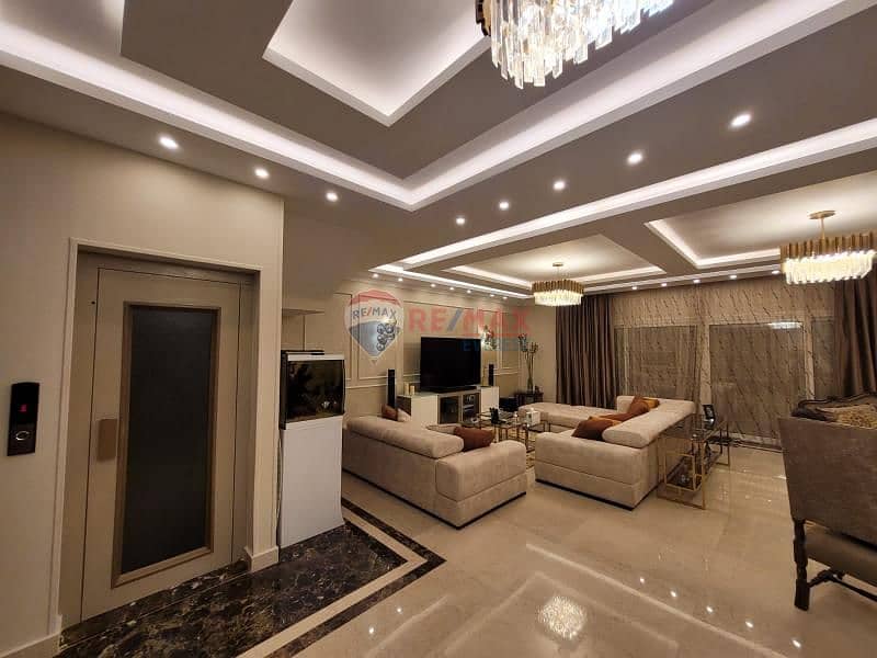 4 4fddf740-31fb-4792-85d1-dd5736cd7a00. jfif. jpg