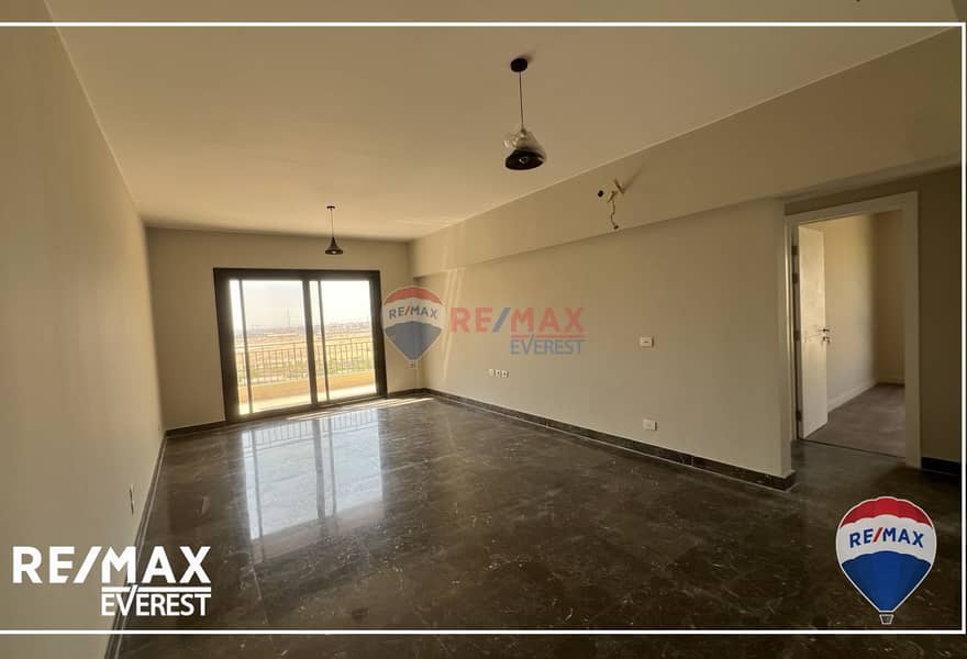 2 aa801558-a8e8-4bed-9eaa-8a1bfe4b2a18. jpg