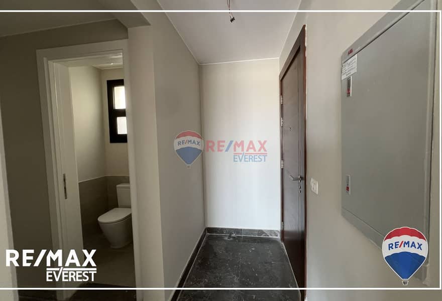 5 4119cd2c-ab41-4af3-9eb6-dc99cdb83a90. jpg