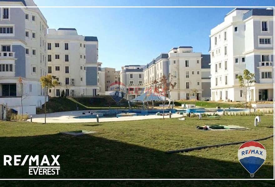 2 73fc8592-ab7e-4d21-9742-1ea6530b218a. jpg