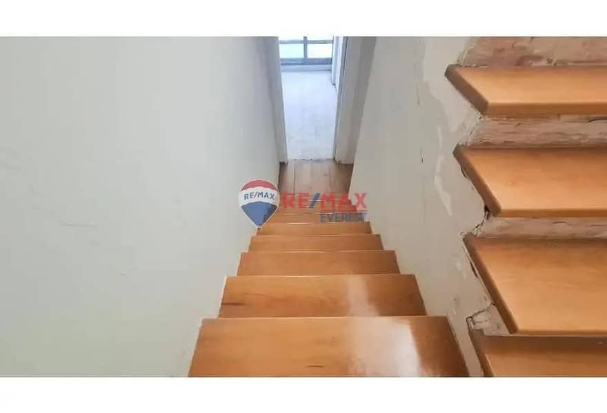 7 9161ac69-1ed2-4ddf-94b4-763b3e92e748. jpg