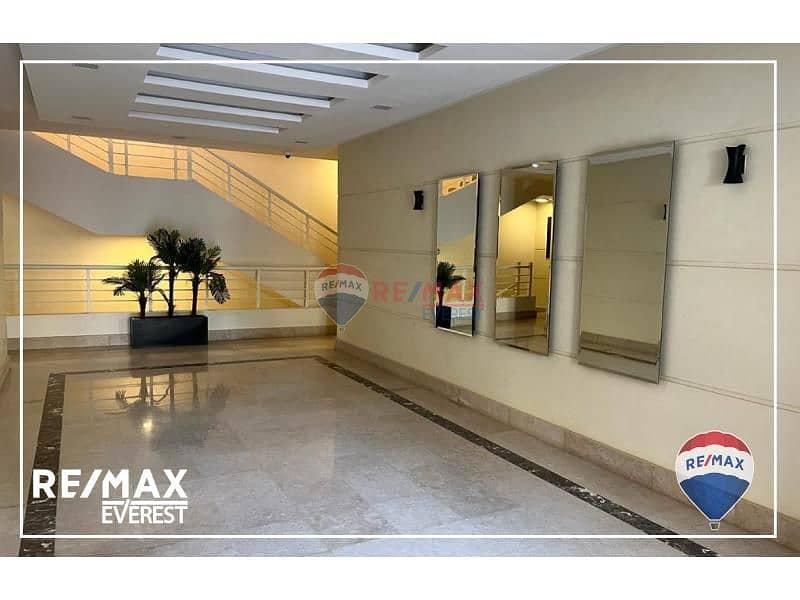 3 68ec7501-b787-44fb-af55-ff83f8b3d688. jfif. jpg