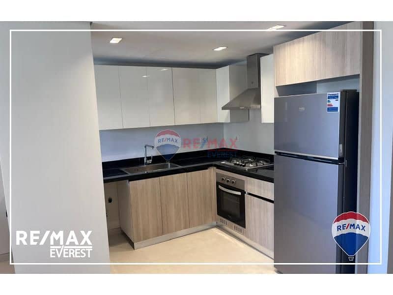 9 720713a9-eefd-49e4-8aa4-43c4dfdb0390. jfif. jpg