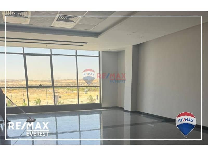 4 4fab5f98-63ef-452b-94f7-983942a438fb. jfif. jpg