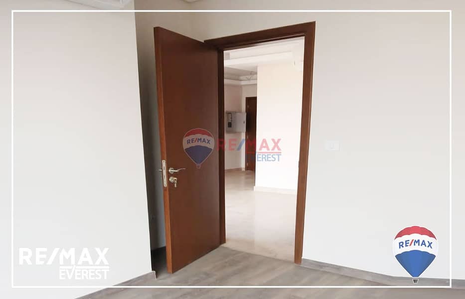 4 WhatsApp Image 2025-10-23 at 12.56. 03 PM (1). jpeg