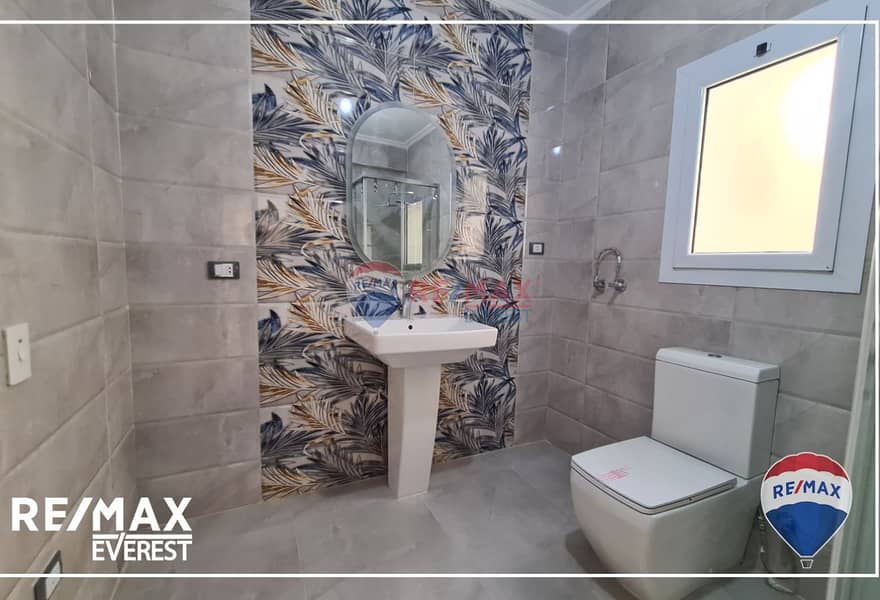 7 42b97384-6df6-49d2-8378-498372f878d1. jpg