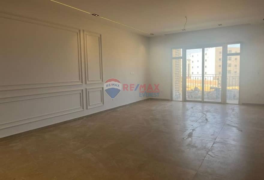 3 ae719d52-eb59-40ef-9a4d-42732fd7e707. jpg