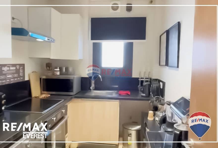 3 7e0b8b0f-ce7b-40fb-be16-d4eb16537d4e. jpg