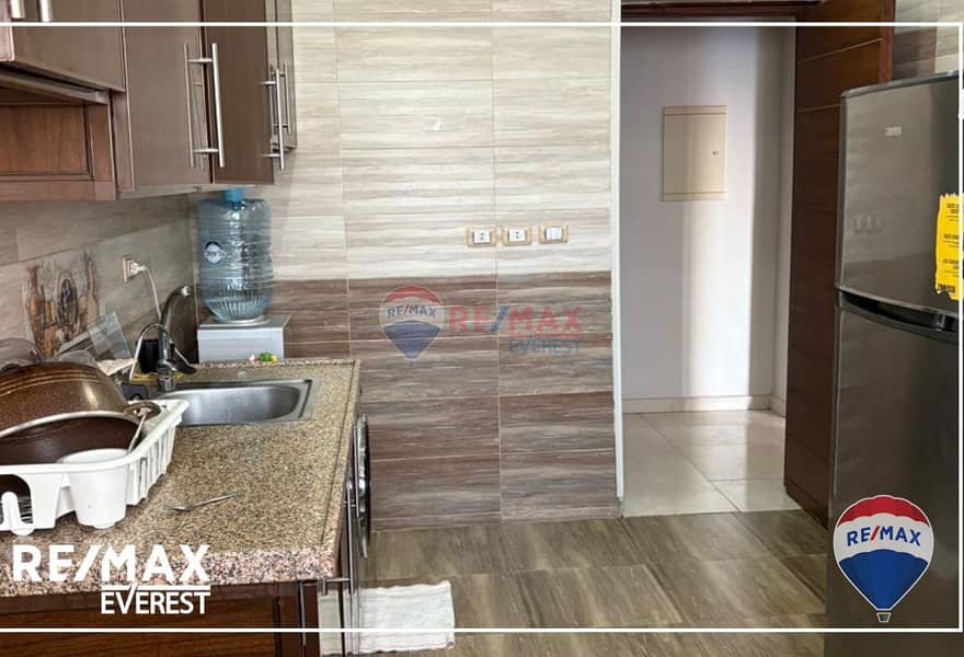 8 f1066ff8-5ad9-4097-a997-95ed0dcad1ec. jpg