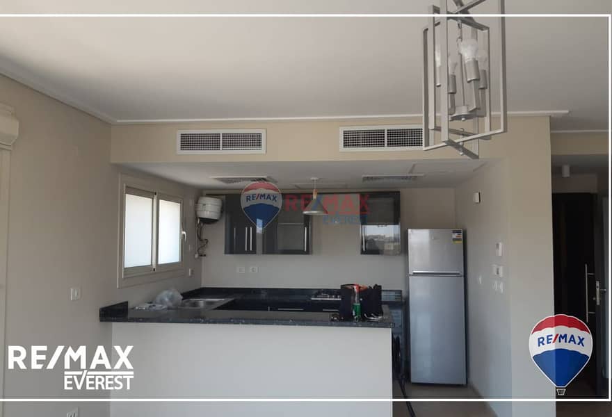 5 41dbf7cb-790c-47d1-b8c3-905753742776. jpg