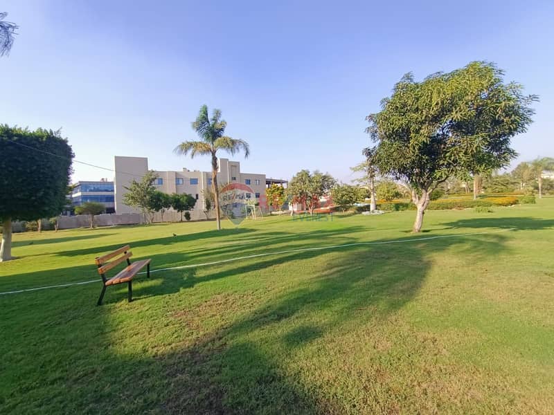 4 WhatsApp Image 2025-10-29 at 5.39. 13 PM. jpeg