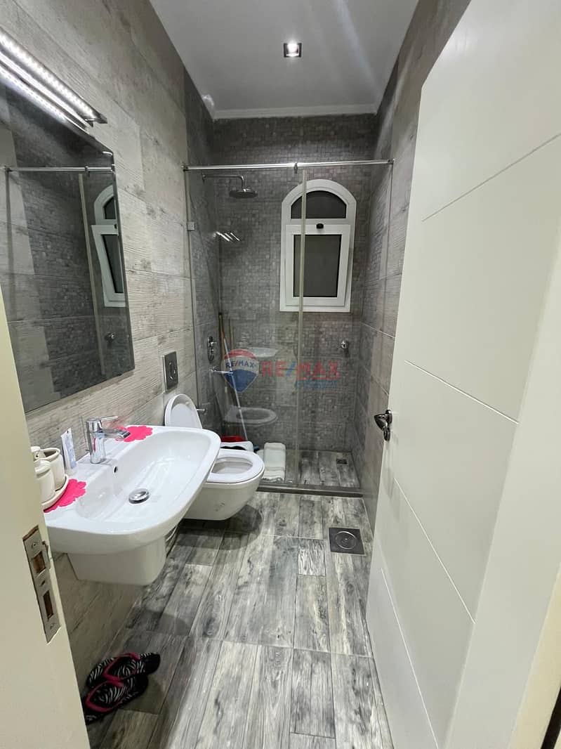 10 WhatsApp Image 2025-10-29 at 5.39. 17 PM. jpeg