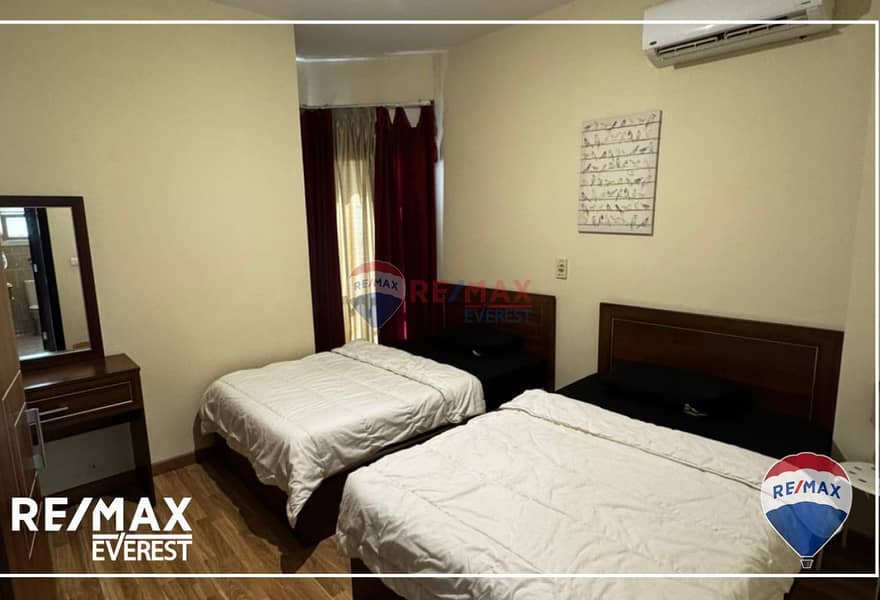 5 f0f475a6-60d0-4560-8771-17ccef935f89. jpg