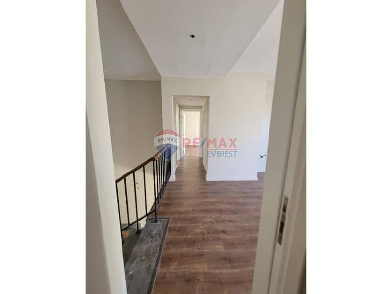 6 bb53d44f-af38-456a-ba30-4117c7ea8a9d. jfif. jpg