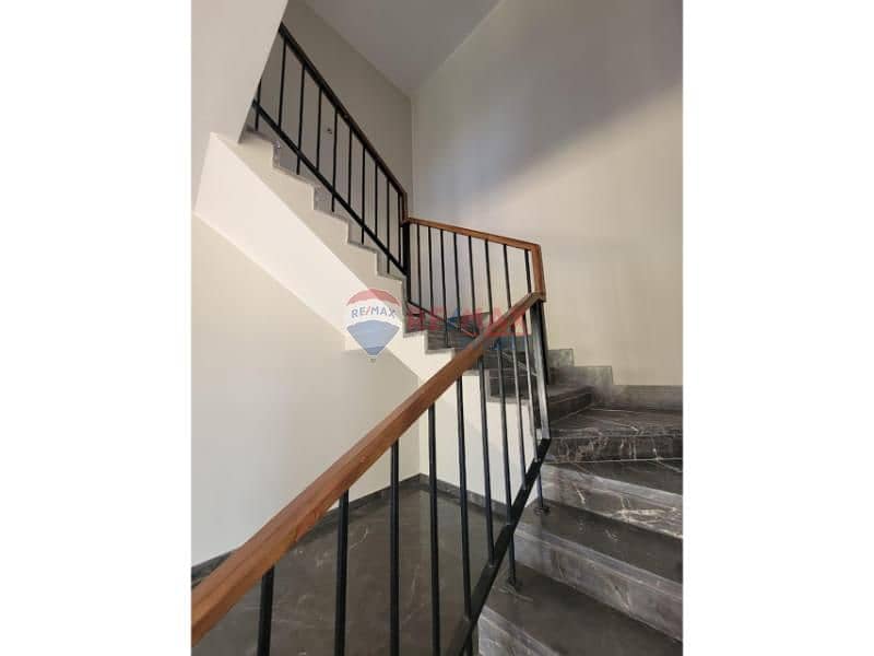 7 c2583d0d-ad0a-432b-a588-e4b5ce9d08b7. jfif. jpg