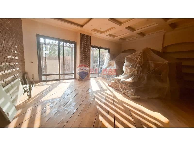 3 41adcd0d-032c-4d5b-b7f1-0b733ff4c406. jfif. jpg