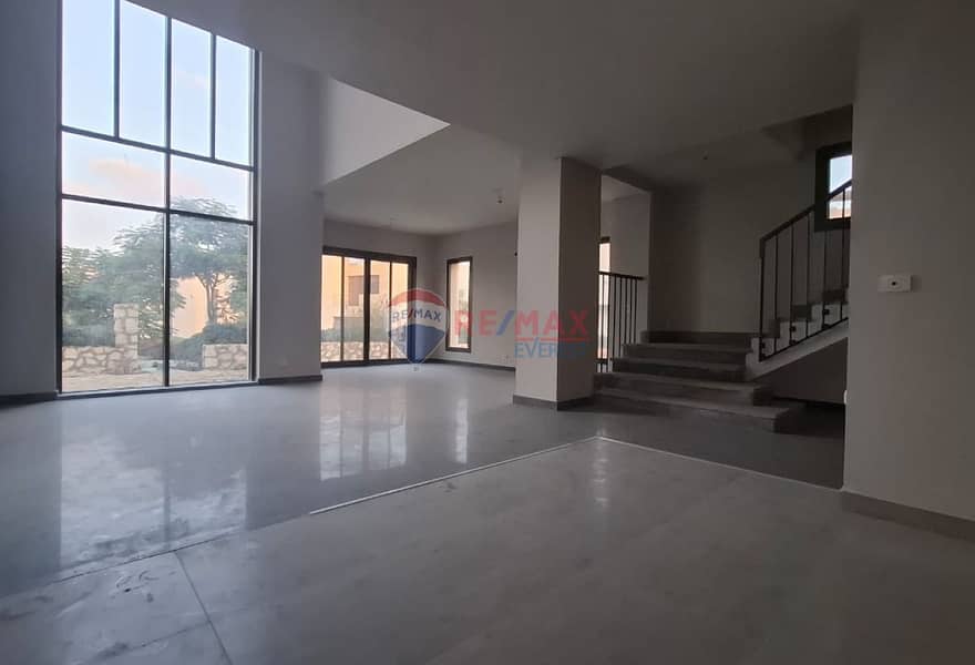 3 07833c40-88ec-4e83-b789-572d6fa17697. jpg