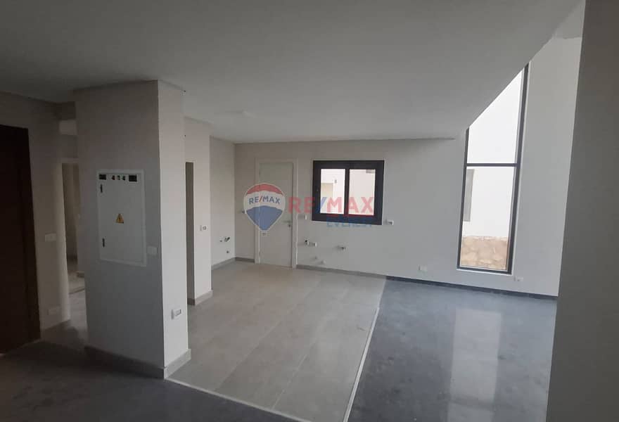 8 3aa33ea1-03da-45ce-8954-dcd0a57bc28b. jpg