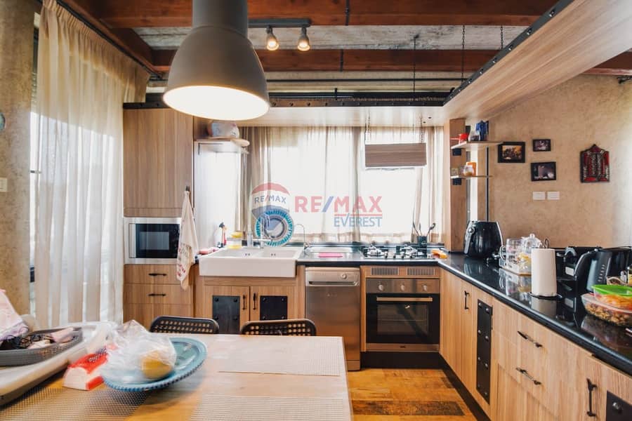 10 WhatsApp Image 2025-10-28 at 11.11. 05 AM (2). jpeg