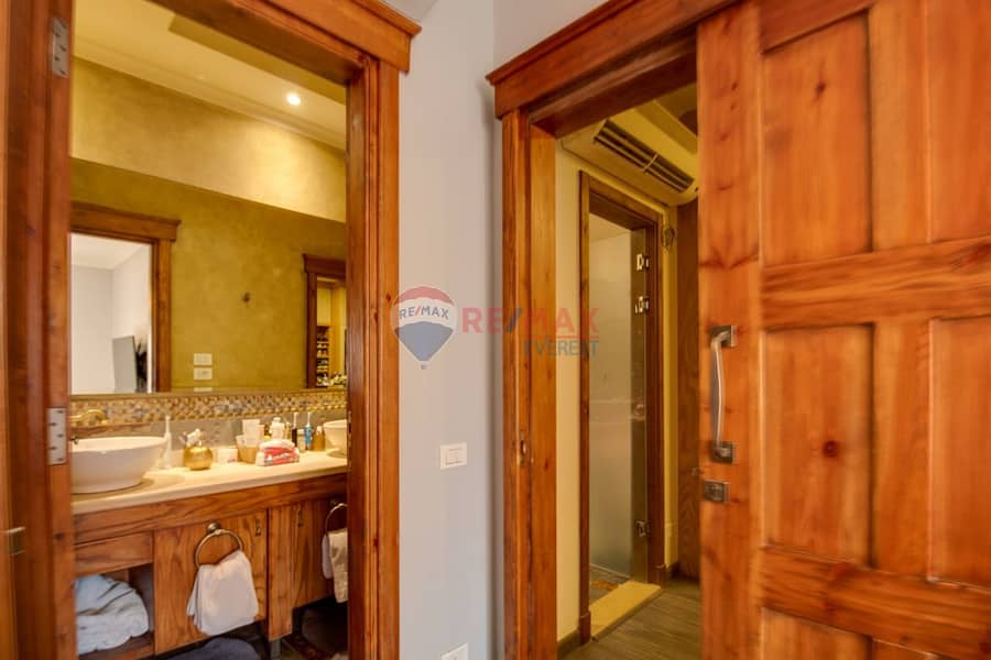 12 WhatsApp Image 2025-10-28 at 11.11. 06 AM (2). jpeg