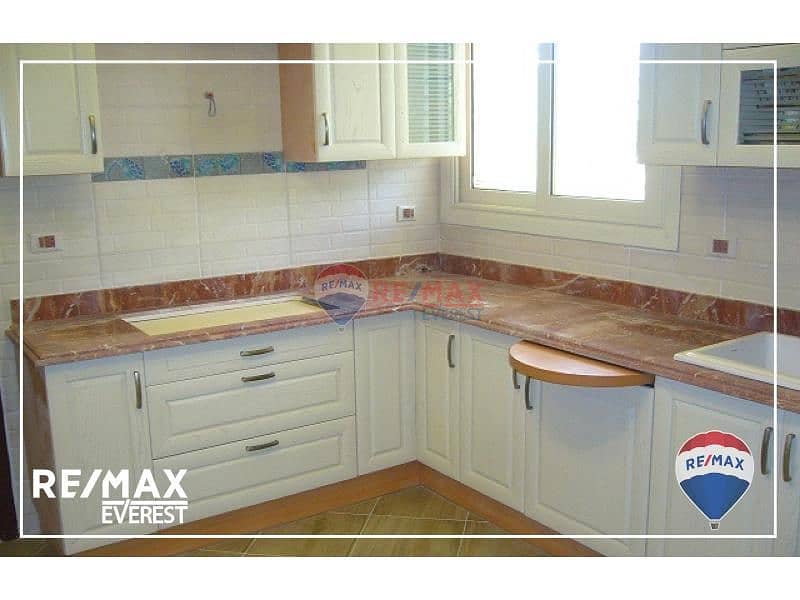 8 7baf733e-ef3b-4f1a-8a10-a1998ab97246. jpg