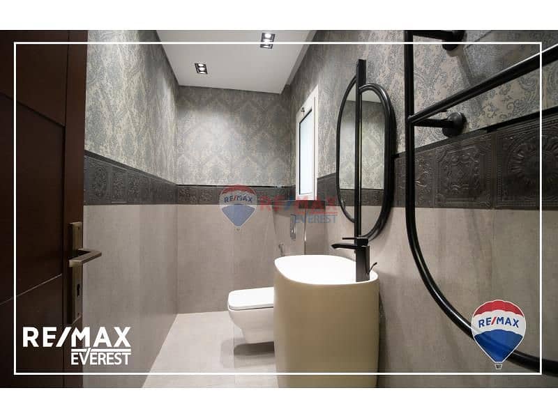 16 a726d297-b380-4d0f-88ee-a3a57bc79a29. jfif. jpg