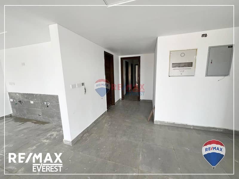 10 WhatsApp Image 2025-03-26 at 2.07. 00 PM. jpeg