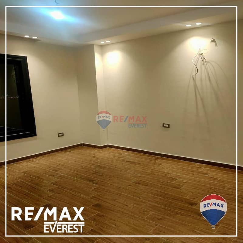 2 WhatsApp Image 2025-03-27 at 10.28. 20 AM (1). jpeg