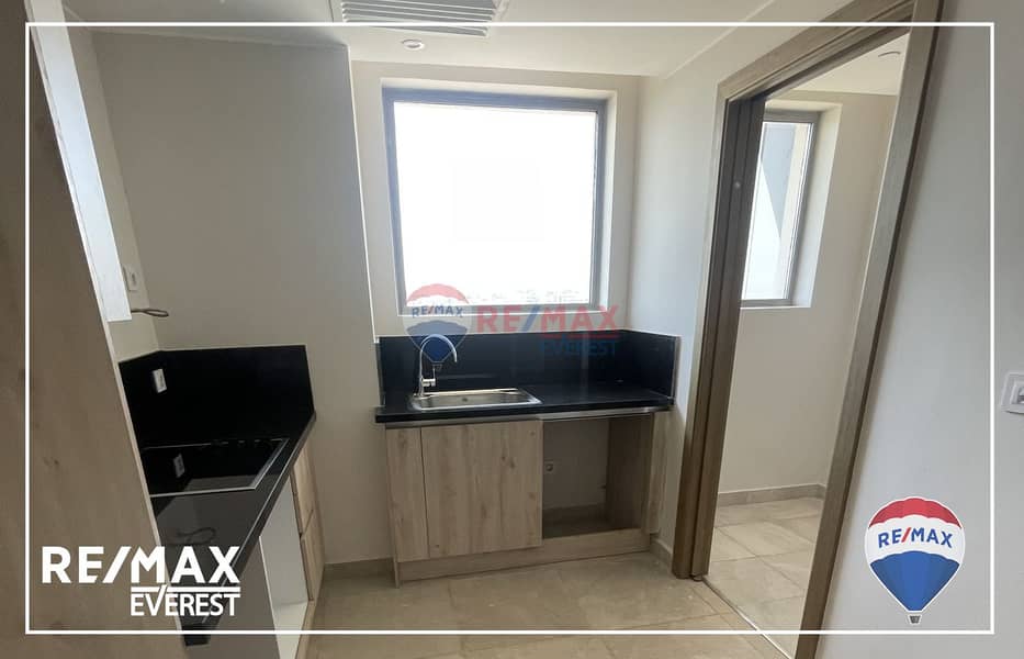 8 WhatsApp Image 2025-10-05 at 12.49. 33 PM (2). jpeg