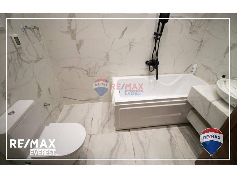 11 d9297889-230e-42d6-ad0f-646580b67c2f. jfif. jpg